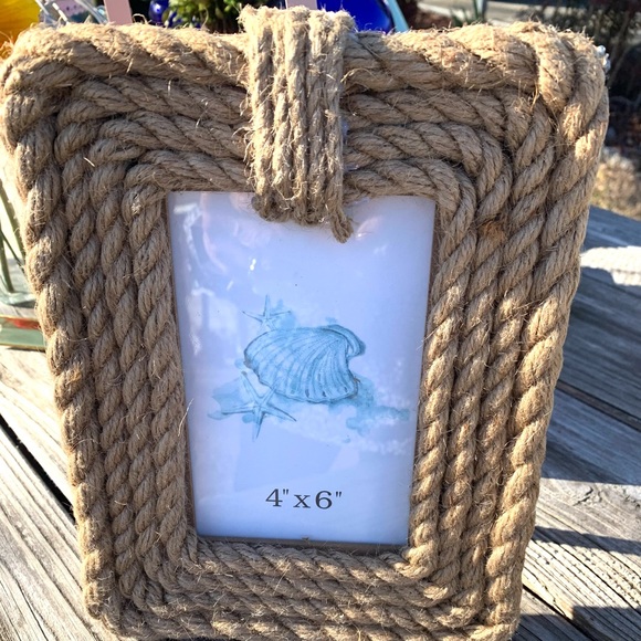 Beautiful Rope Picture Frames. (NWOT) - Picture 5 of 6